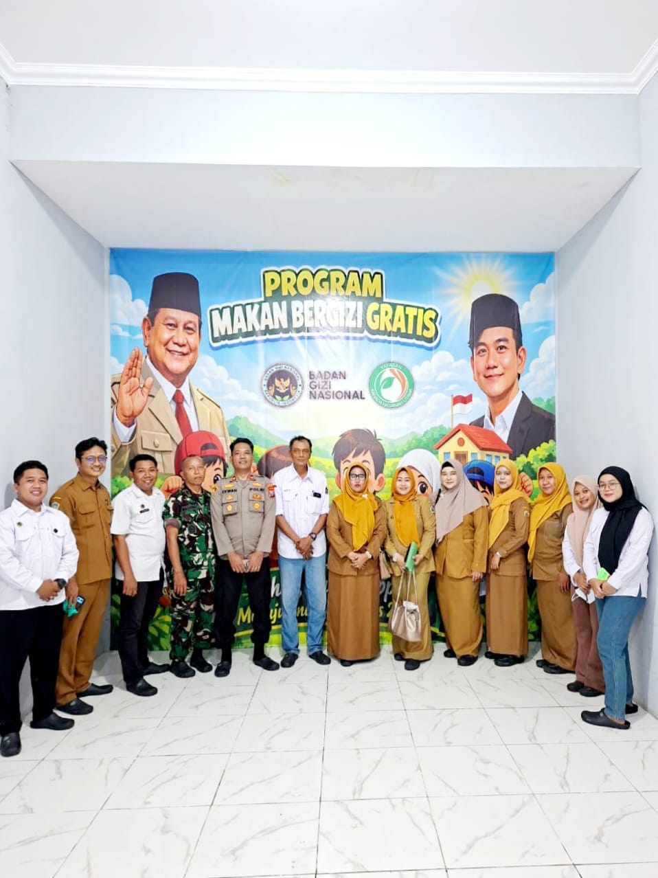 monev-satuan-pelayanan-pemenuhan-gizi-sppg-di-wilayah-kecamatan-kedamean-oleh-tim-gabungan-monev-dan-muspika-kecamatan-kedamean