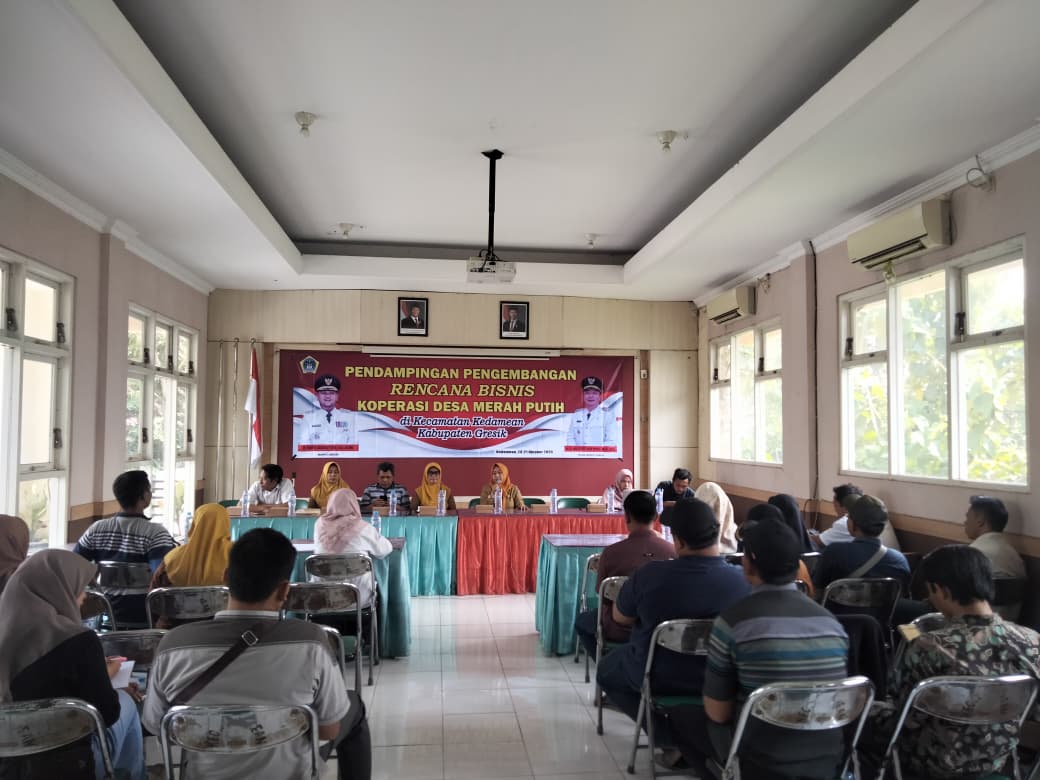pendampingan-rencana-bisnis-koperasi-desa-merah-putih-di-wilayah-kecamatan-kedamean